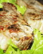 Стейки из говядины на косточке со сливочным маслом