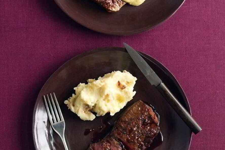 Рецепт стейки в винном соусе