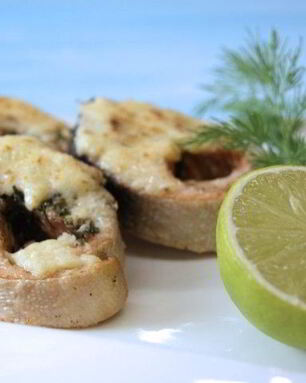 Запеченные стейки горбуши