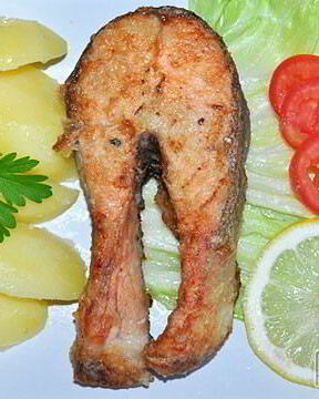 Жареные стейки семги