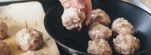 куриные тефтели в сливочно-сырном соусе. Шаг 5