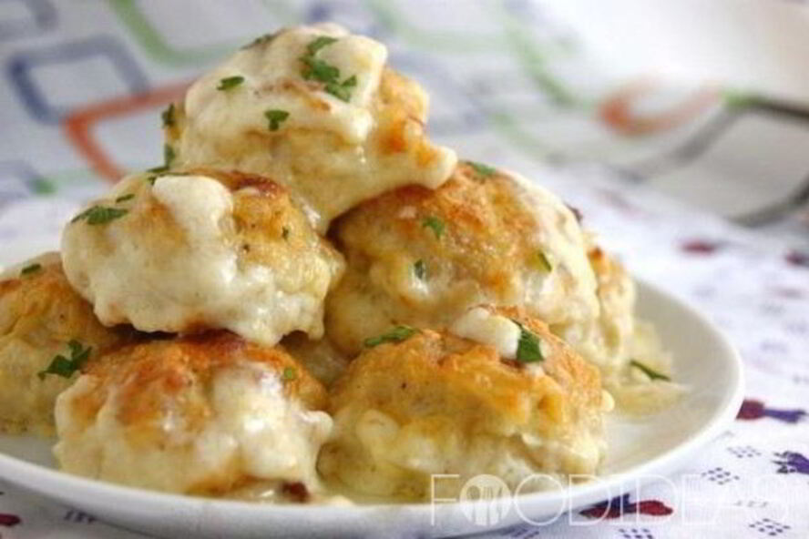 Рецепт куриные тефтели в сливочном соусе