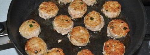 острые тефтельки в томатном соусе. Шаг 6