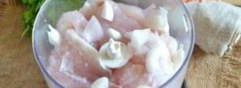 рыбные тефтели в мультиварке. Шаг 2