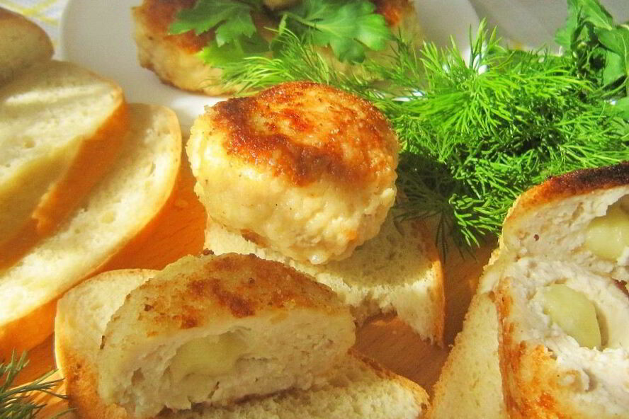 Рецепт тефтели из курятины с моцареллой