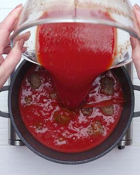 Тефтели с гречкой