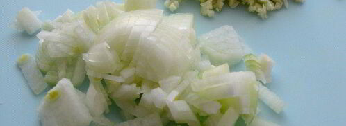 тефтели с кедровыми орешками в сливочном соусе. Шаг 3