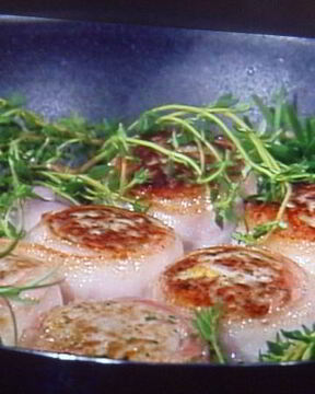 Тефтели в беконе с начинкой из моцареллы