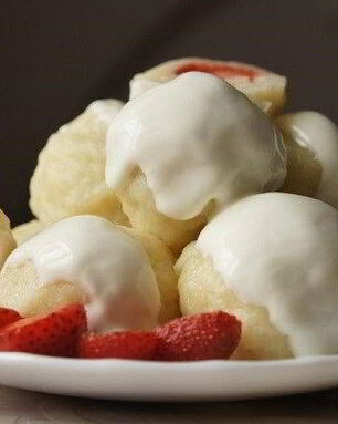 Творожные клецки с начинкой