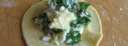 паровые вареники с зеленью и яйцом. Шаг 3