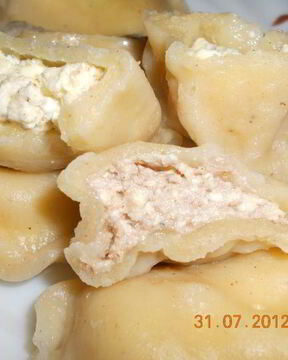 Вареники с творожно-ореховой начинкой