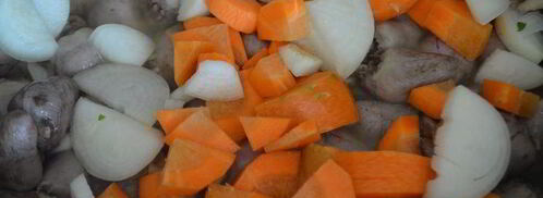 острое жаркое с куриными сердечками и картофелем. Шаг 3