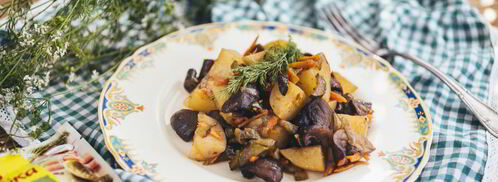 жаркое с картошкой, грибами и маринованными огурчиками. Шаг 7