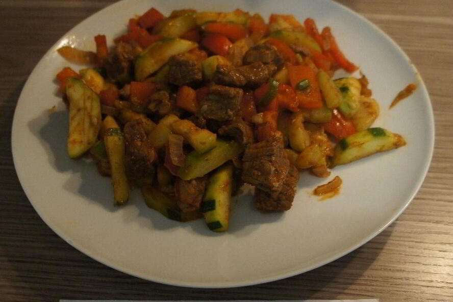 Рецепт жаркое с овощами и говядиной