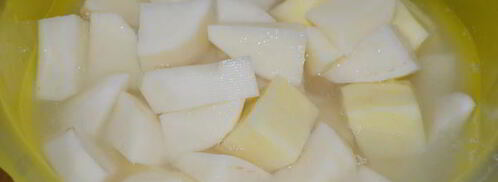 жаркое со свининой в горшочке. Шаг 2