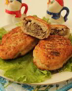 Куриные зразы с печенью и яблоками