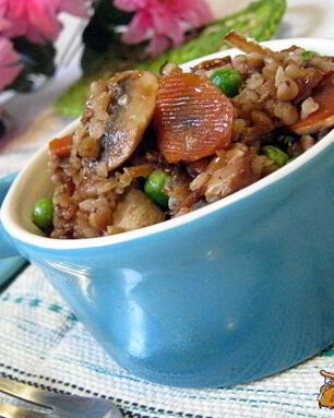 Гречка с грибами и овощами