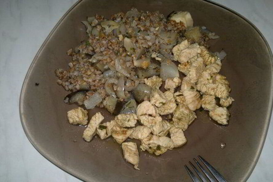 Рецепт гречка с овощами и индейкой