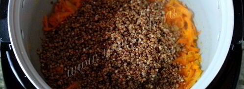гречка с тушенкой в мультиварке. Шаг 4