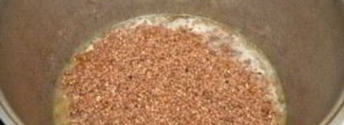 гречневая каша с тушенкой. Шаг 2