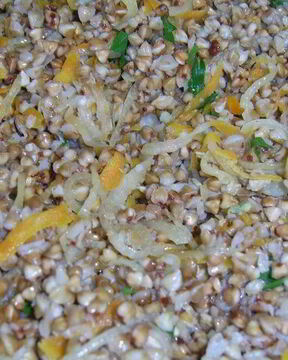 Каша гречневая с луком