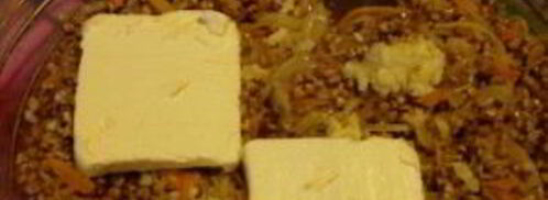 каша гречневая с луком. Шаг 3