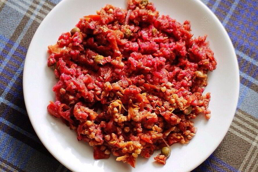 Рецепт зеленая гречка с свеклой и помидорами
