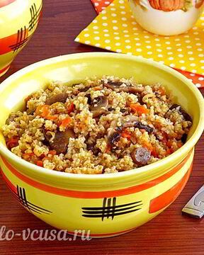 Ячневая каша с грибами в пароварке