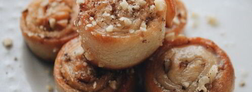 булочки с грецким орехом и сахарным сиропом. Шаг 6