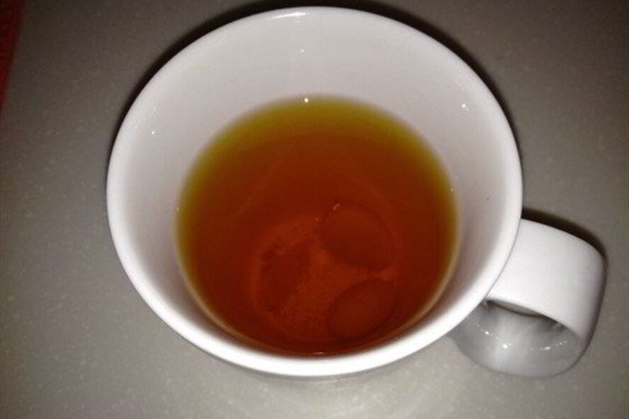 Рецепт черный чай с шафраном и кумкватом