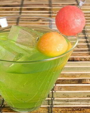 Дынно-имбирный пунш с базиликом