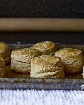 Овсяные булочки с кленовым сиропом