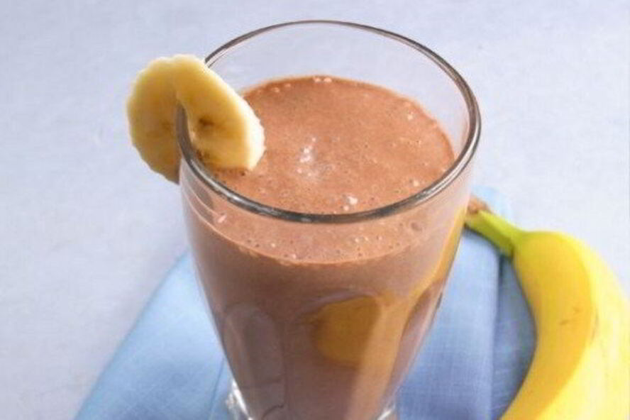 Рецепт шоколадный смузи с бананом