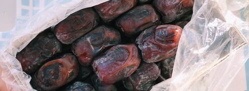 смузи банан-финики-руккола. Шаг 2