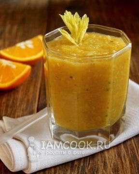 Смузи из сельдерея и апельсина