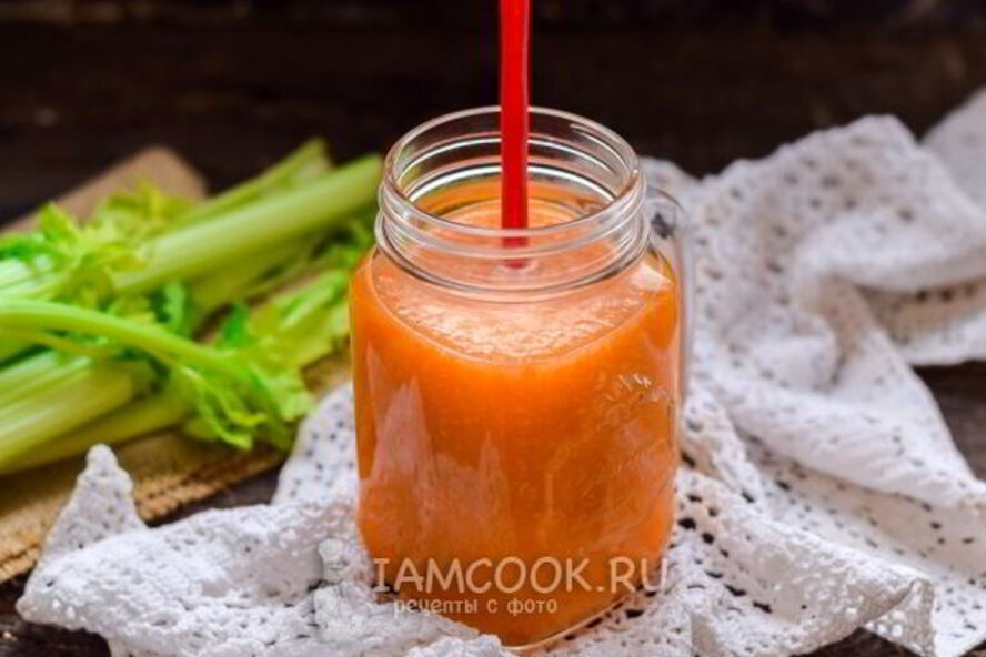 Рецепт смузи из сельдерея с апельсиновым соком, морковью и яблоком