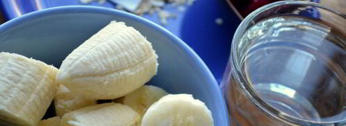 смузи с бананом и малиной. Шаг 2