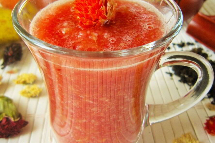 Рецепт смузи с грушей, апельсином и зеленым чаем