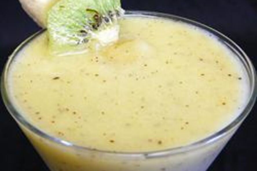 Рецепт тропический смузи — фруктовый коктейль