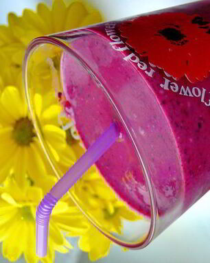 Ягодный смузи с овсяными хлопьями