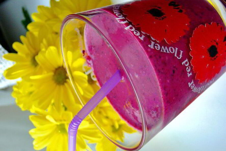 Рецепт ягодный смузи с овсяными хлопьями