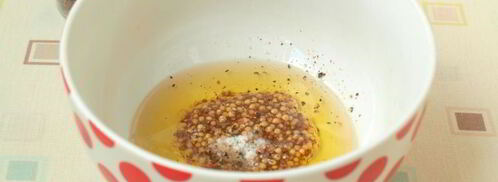 картофельный салат со щавелем и маринованными огурцами. Шаг 6