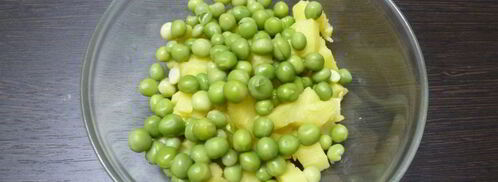 салат из картофеля и огурцов. Шаг 2