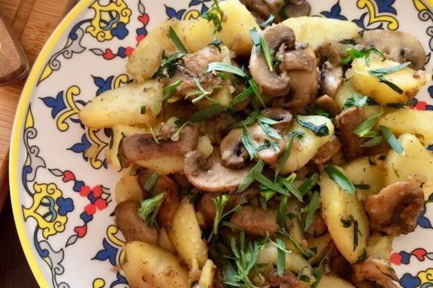 Рецепт теплый салат с картофелем и шампиньонами