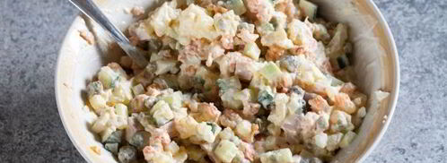 оливье с раковыми шейками. Шаг 9