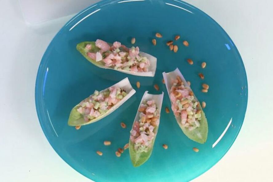 Рецепт острый салат с креветками