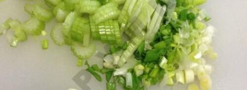 салат быстрый овощной. Шаг 2