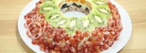 салат дамский каприз с куриными бедрышками. Шаг 7