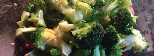 салат из авокадо и брокколи. Шаг 6