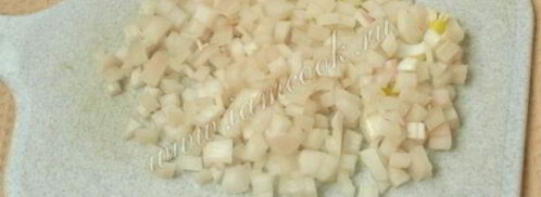 салат из кальмаров с яблоками. Шаг 6